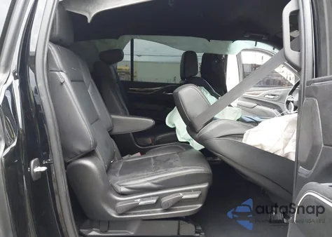 2021 Cadillac Escalade Esv 2Wd Luxury z USA, uszkodzony, nr VIN 1GYS3JKL6MR197376